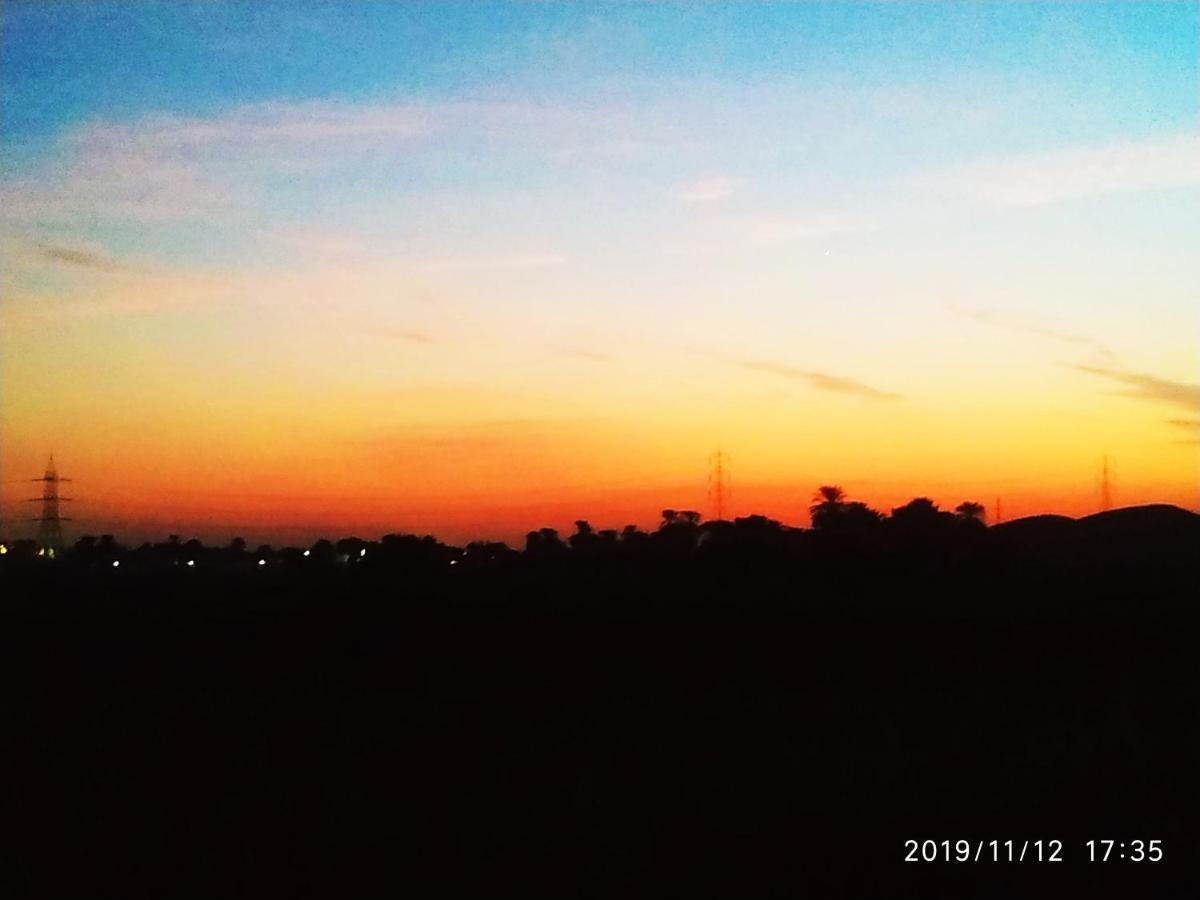 الأقصر Modos Place المظهر الخارجي الصورة